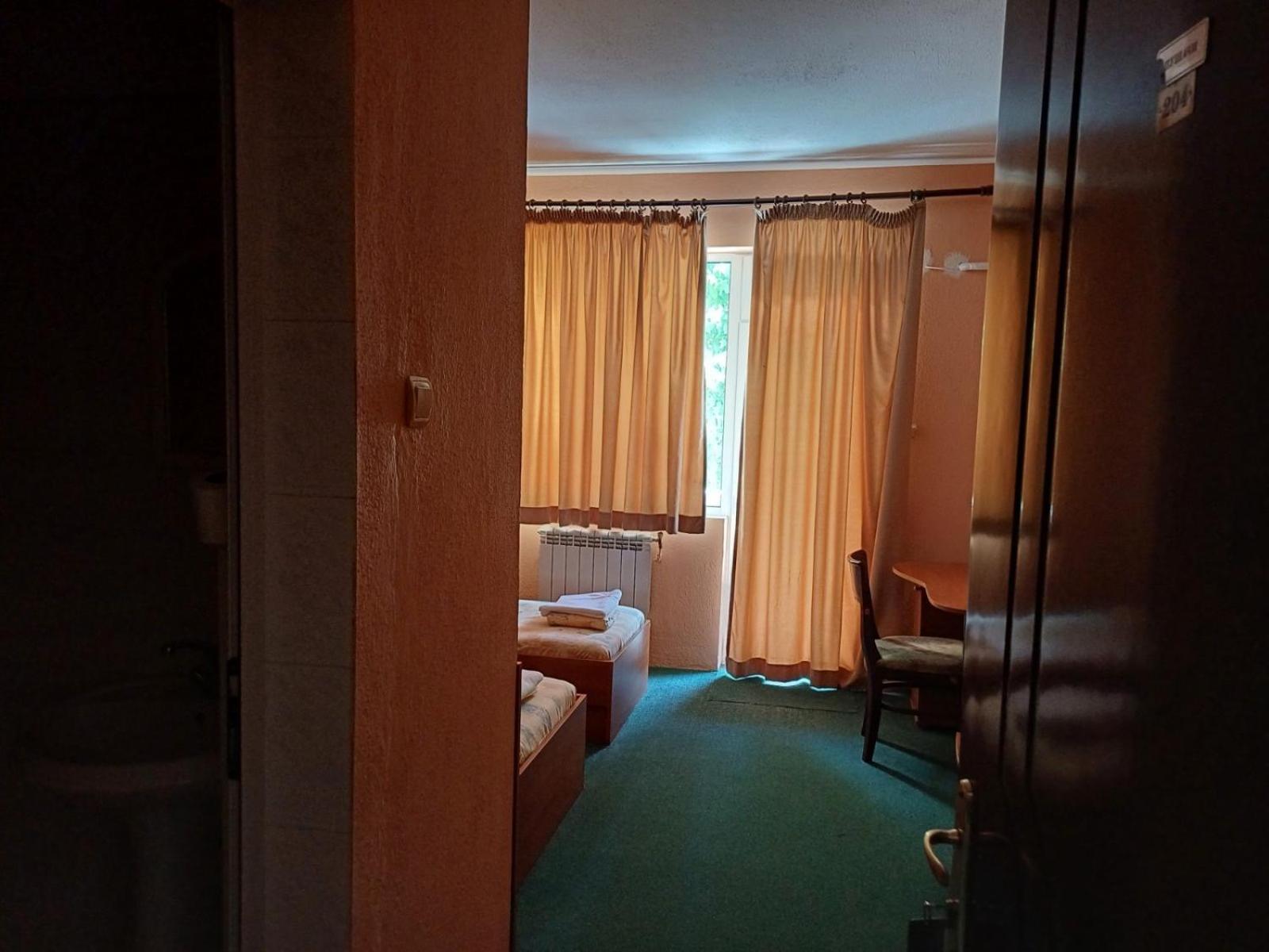 Интернационал Hotel Kulata Exterior photo